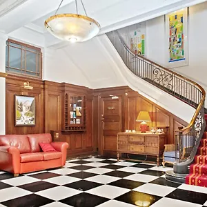 4* Hotel Wellesley Boutique
